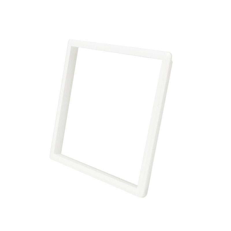 Marco decorativo socket Blanco LIVOLO